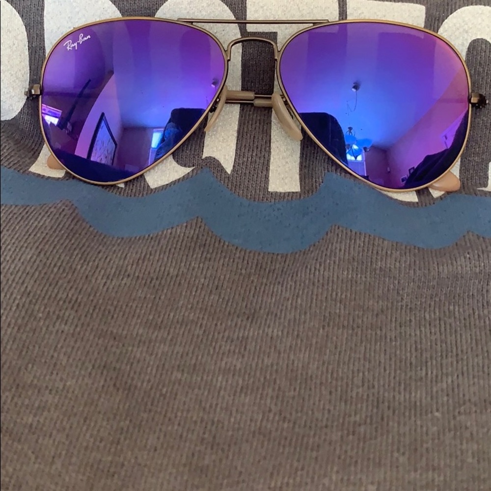 RayBan style 3025